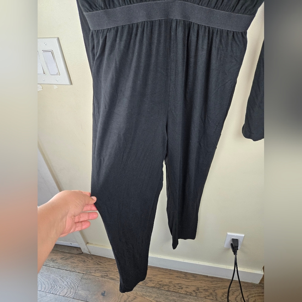 Silence + Noise Elegant Black V-Neck Long Sleeve Jumpsuit Size L - Picture 5 of 6